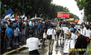 Demo Hari Buruh depan RRI