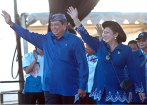 SBY dan Ibu Ani Kampanye