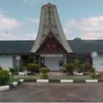 bandara tana toraja