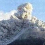 awan-merapi