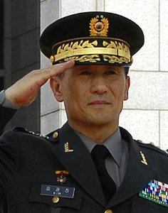 General_Kim_Kwan-Jin_ROKA-from-wikimedia-edited