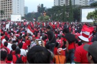 nobar-di-parkir-timur