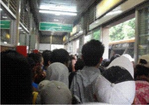 penumpang-busway