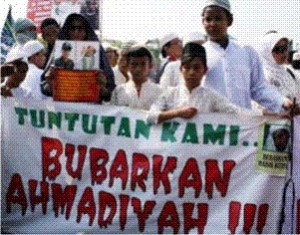bubarkan-ahmadiyah