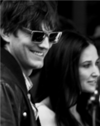 Ashton-Kutcher-Demi-Moore-ed