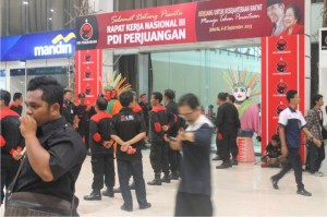 Rakernas-III-PDIP-2013-maiwanews