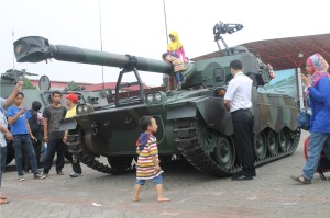 tank-buatan-pindad-indo-defence-2014