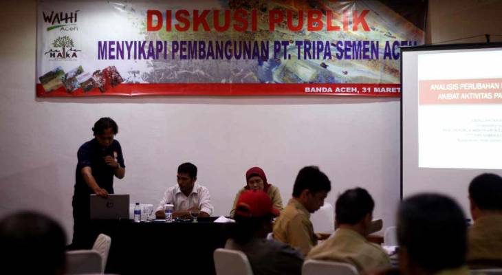 walhi diskusi publik tripa semen aceh