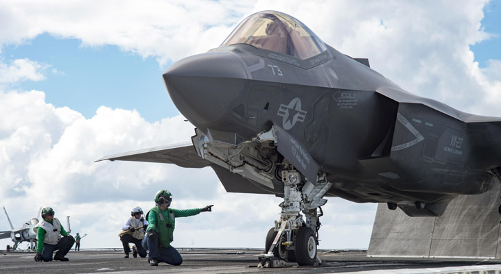 Pesawat Tempur F-35C Lightning II (Foto: DoD/Seaman Anderson W. Branch)
