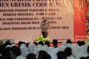 Wabup Tuban, Noor Nahar Hussein. (her)