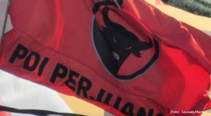 Bendera Dibakar, PDI Perjuangan Siap Tempuh Jalur Hukum - maiwanews