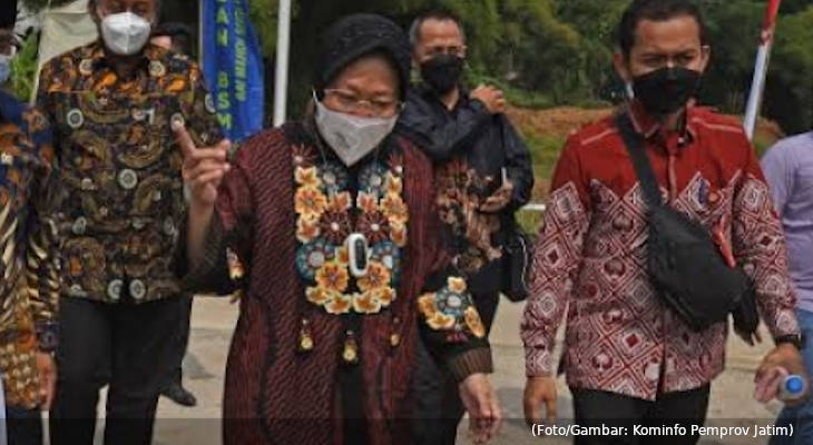 20210814-tri-rismaharini