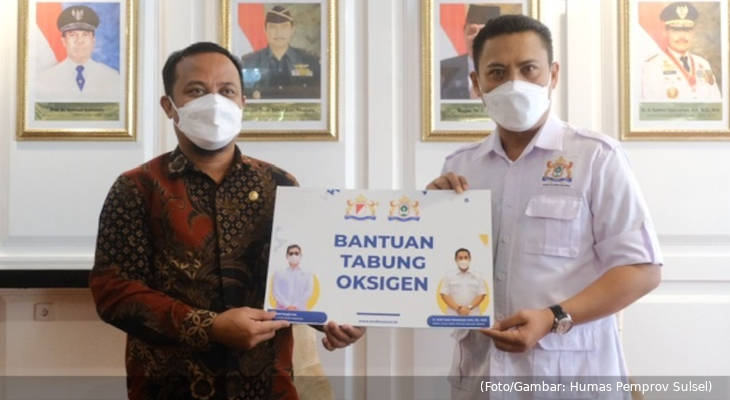 20210830-kadin-sulsel-beri-bantuan-tabung-oksigen-ke-pemprov
