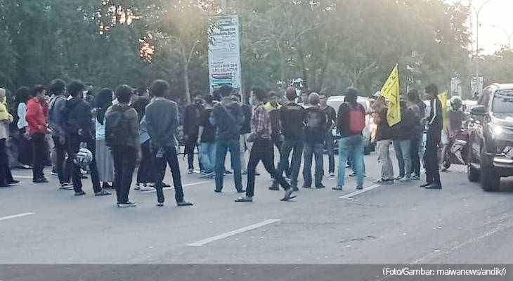 20211028-demo-pmii-di-makassar