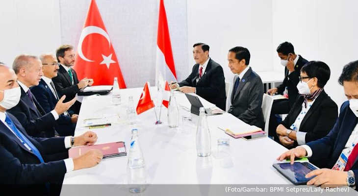 20211030-joko-widodo-jokowi-recep-tayyip-erdogan