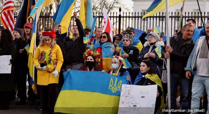 20220223-demo-dukung-ukraina-20feb2022