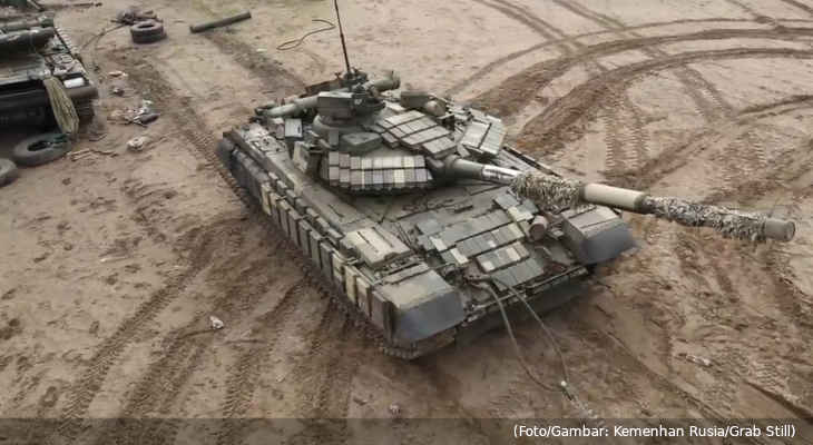 20220308-tank-ukraina-di-pangkalan-dekat-radensk-wilayah-kherson-5mar2022