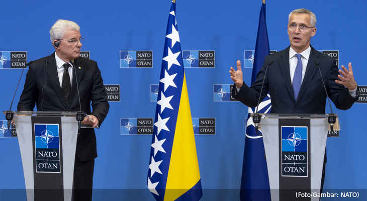 20220526-jens-stoltenberg-sefik-dzaferovic-25mei2022