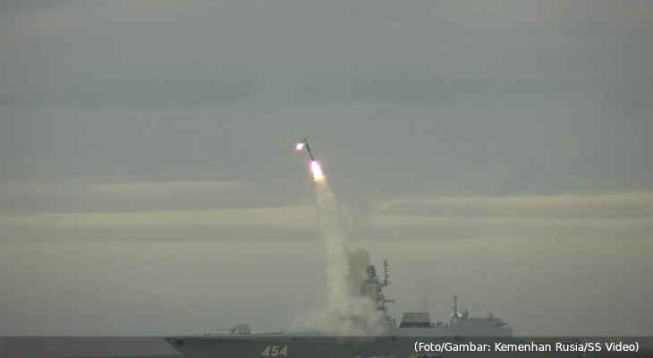 20220529-uji-coba-penembakan-rudal-zirkon-di-laut-barents-28mei2022