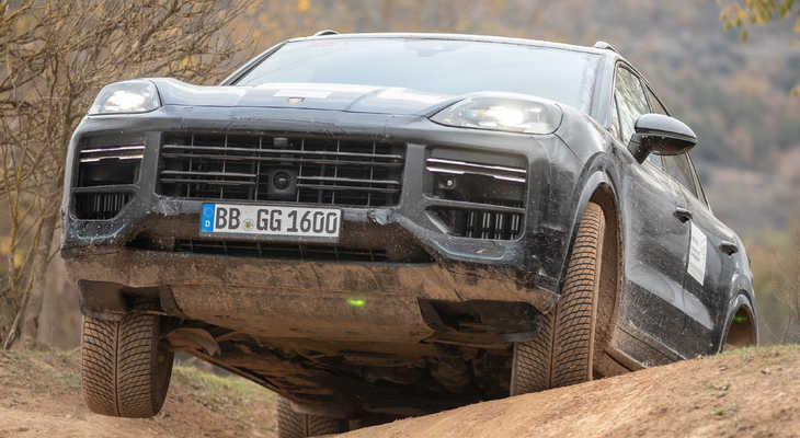 20230224-pengujian-porsche-cayenne-baru-pub24feb2023porsche