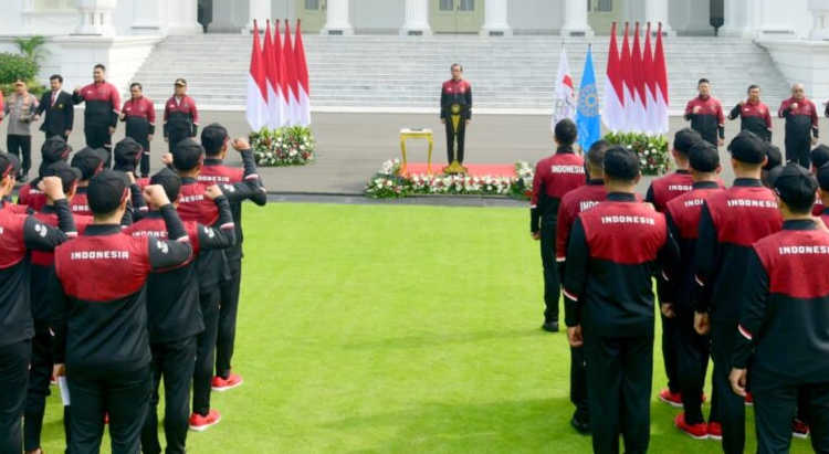20230502-jokowi-lepaas-kontingen-indonesia-sea-games-prod2mei2023