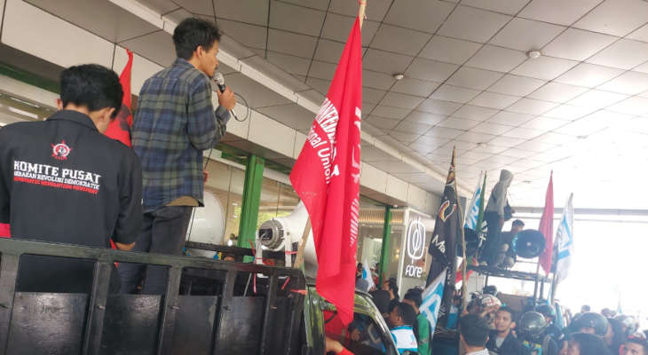 2023_05_01 aksi unjuk rasa Gabungan Ormasdi Mall Panakukkang Makassar