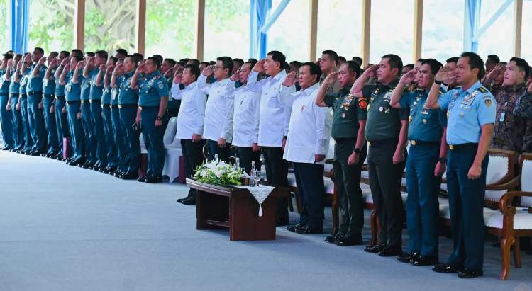 20250208-prabowo-pengarahan-dansat-tni-prod7feb2025