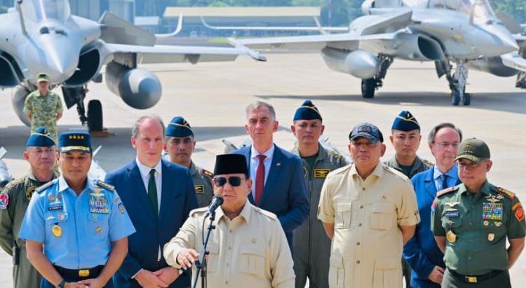 202605019-prabowo-subianto-alutsista-halim-jakarta